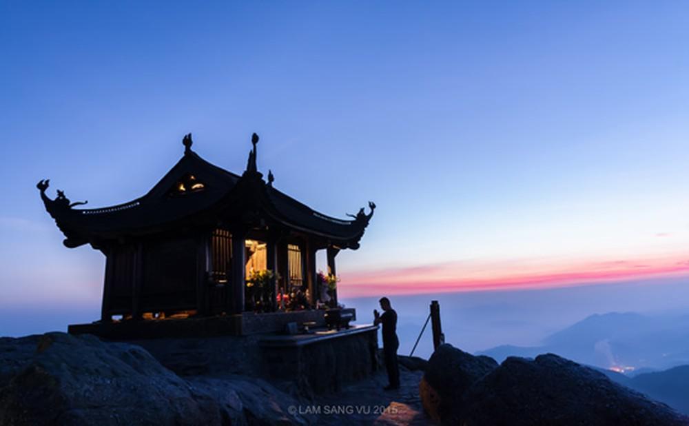 Tour Yên Tử Chùa Ba Vàng 1 Ngày từ Hà Nội: Tour Hành hương chùa Đồng – chùa Ba Vàng
